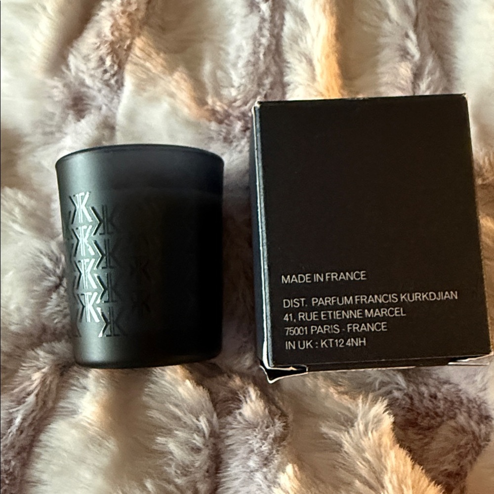 MFK Oud Satin Mood Mini Travel Candle - Picture 3 of 4